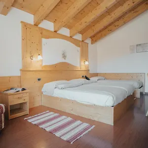 Bezzi Hotel Passo del Tonale