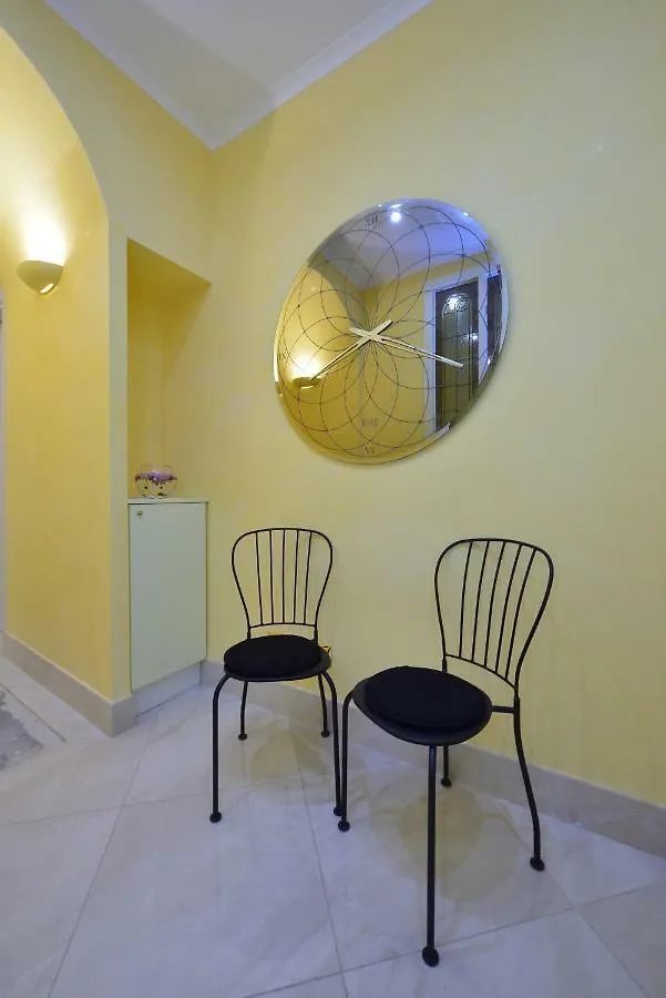 Fabio Dei Velapazza Guesthouse Roma Konukevi